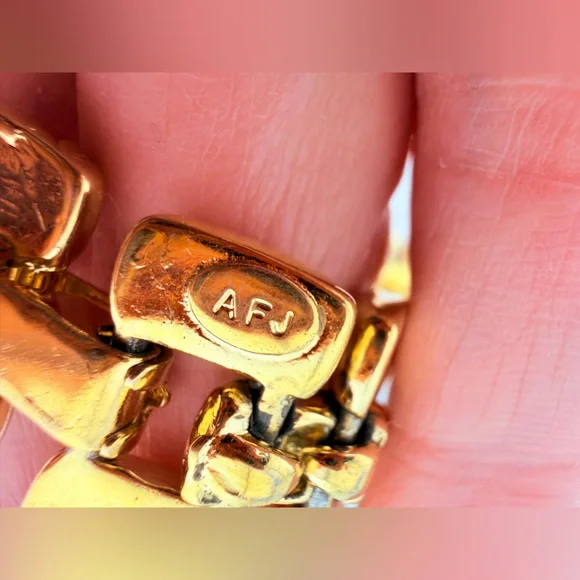 Heavy 124g Vintage AFJ Gold-Tone Panther Link Collar Necklace Bold Runway Choker - Picture 6 of 12